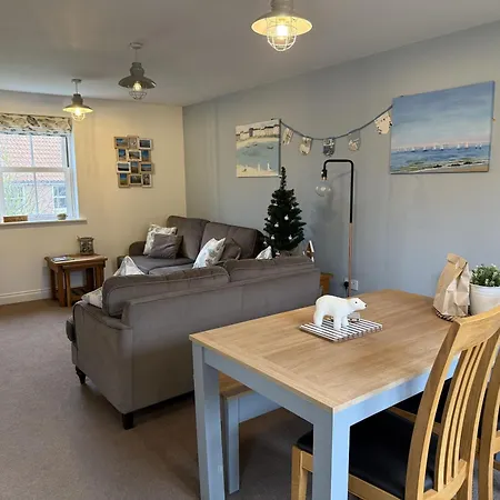 Ferienhaus Sea Air, The Bay, 2 Bedroom 2 Bathroom First Floor Apartment, 2 Dogs Welcome
